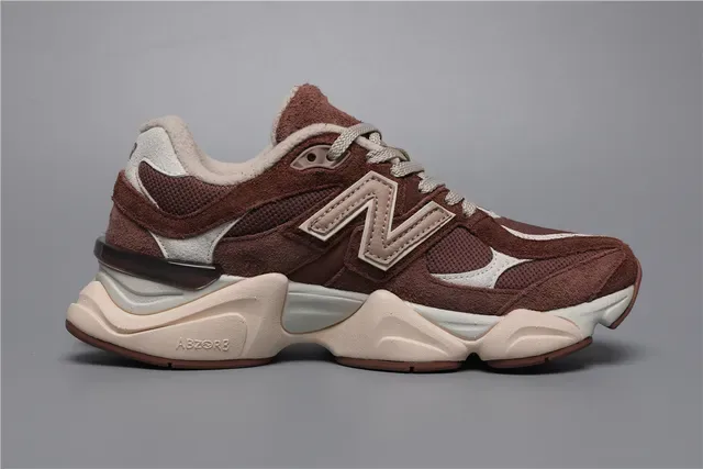 New Balance 9060 Marron Beige Baskets style de vie 8