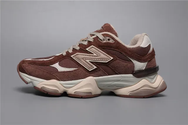 New Balance 9060 Marron Beige Baskets style de vie 9