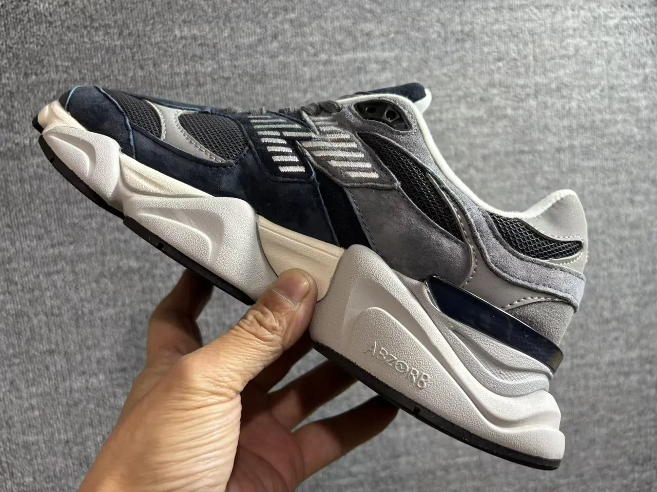 New Balance 9060 Gris Marine Sneakers à semelle épaisse 4