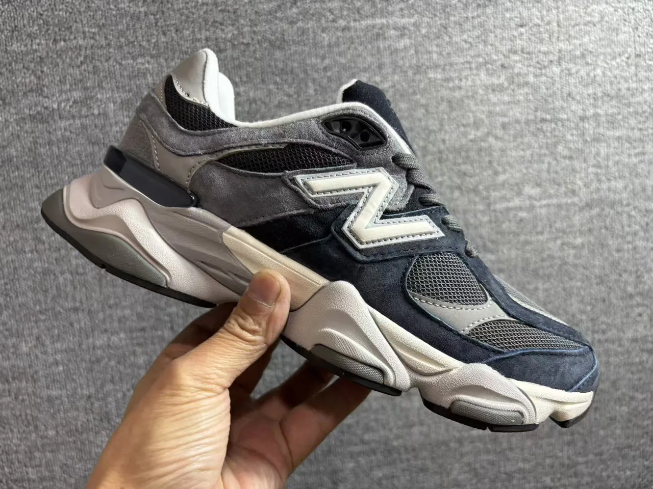 New Balance 9060 Gris Marine Sneakers à semelle épaisse 5