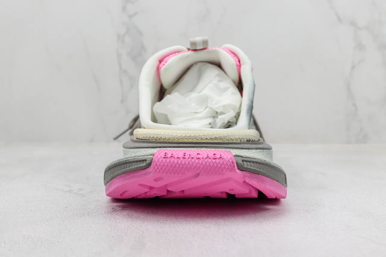 New Balance 9060 Gray Pink semelle multicouche Mesh et construction de superposition Synthetic baskets chunky 9