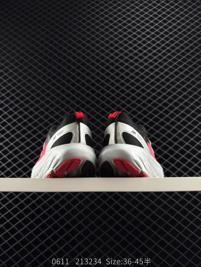 New Balance B Fresh Foam حذاء رياضي شبكي رمادي وردي 2