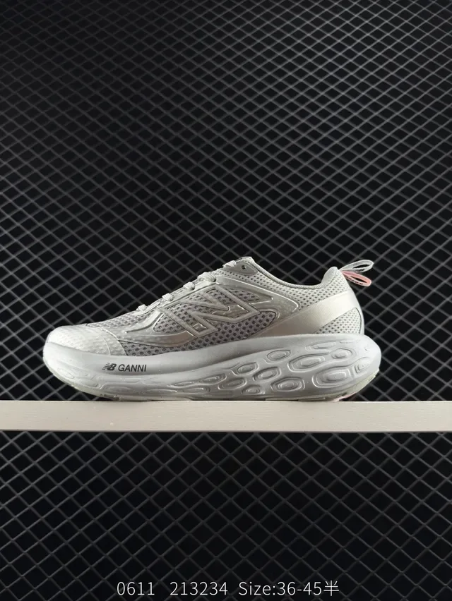 New Balance B Fresh Foam حذاء رياضي شبكي رمادي وردي 6
