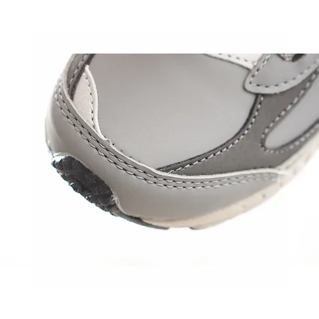 New Balance Beige Gris Fermeture de Sangle Velcro Col Forré de Fleece Sneakers Lifestyle 14