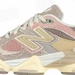 New Balance حذاء رياضي بيجي وردي وسيط الوسيط المواد المختلطة في الجزء العلوي أحذية سميكة