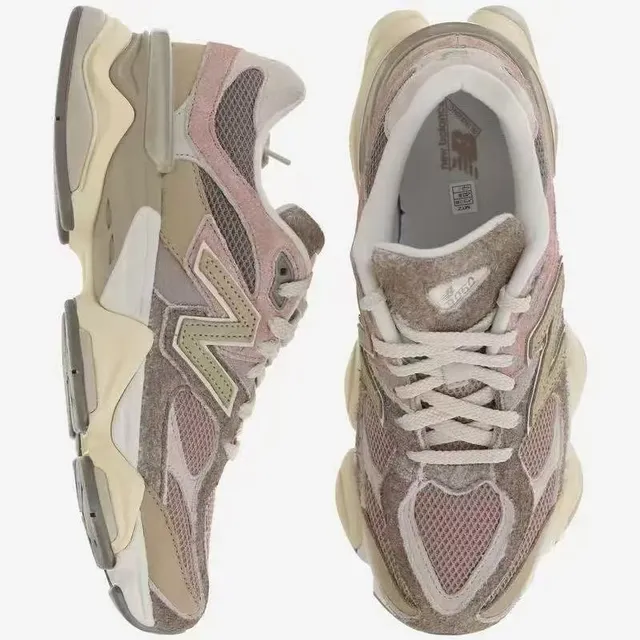 New Balance حذاء رياضي بيجي وردي وسيط الوسيط المواد المختلطة في الجزء العلوي أحذية سميكة 2