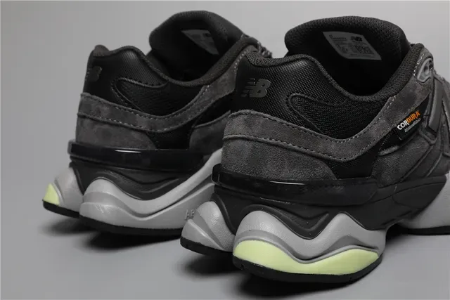 New Balance Negro Gris Silueta Gruesa Suede Y Malla Superior Zapatos Lifestyle 2
