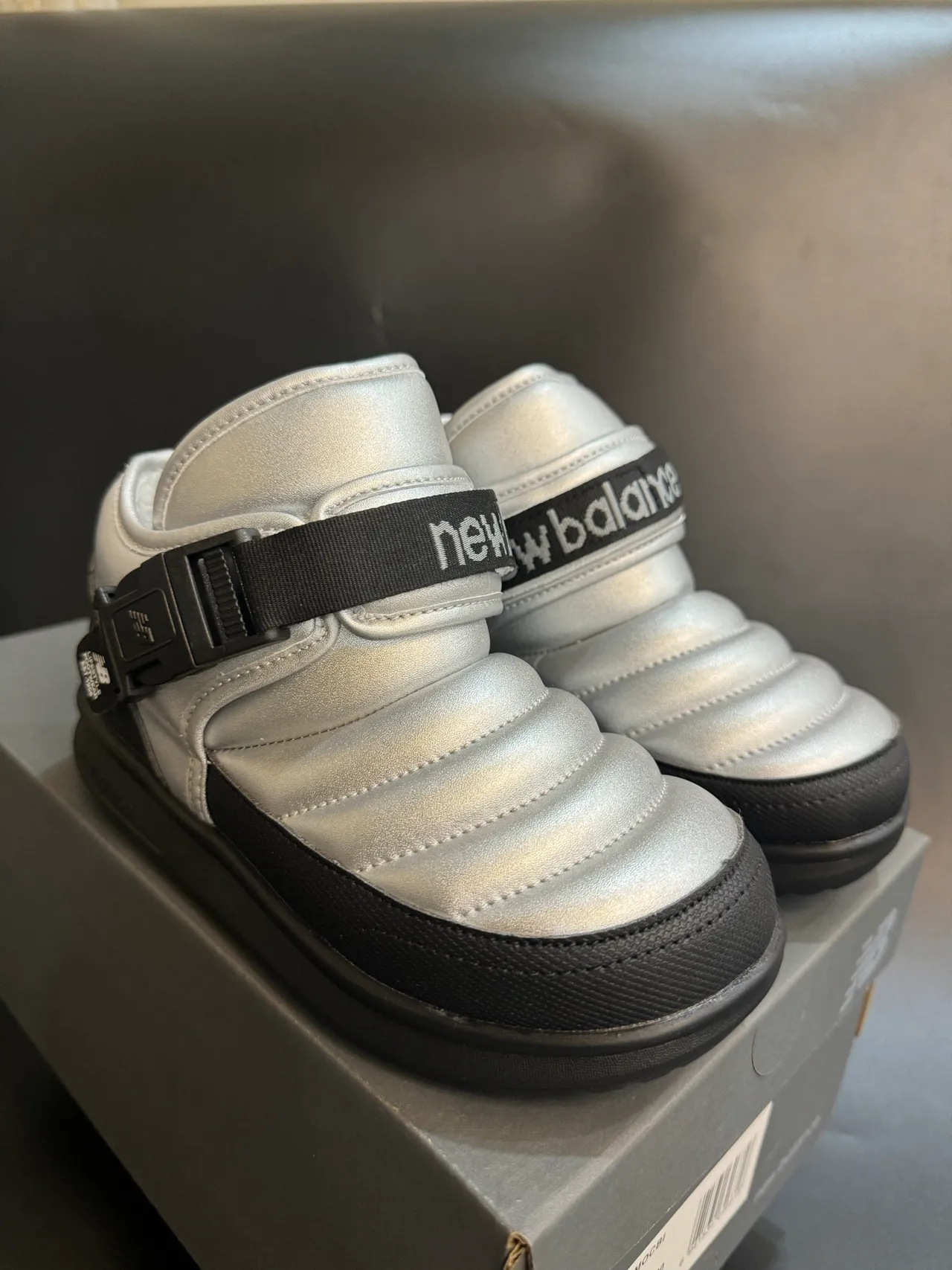 New Balance Botas de Neve com Fivela e Tirante Isoladas 4