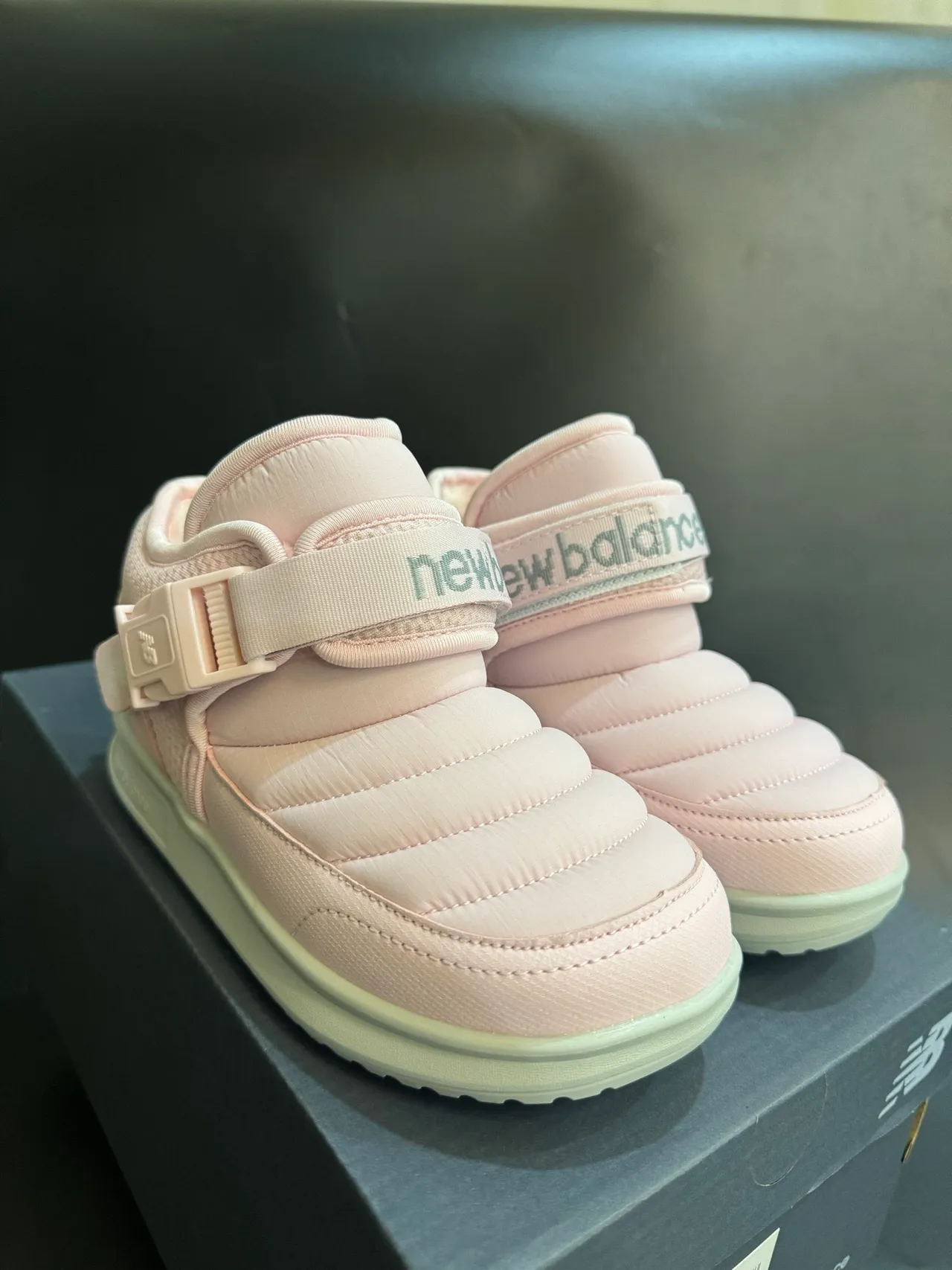 New Balance Botas de Neve com Fivela e Tirante Isoladas 6