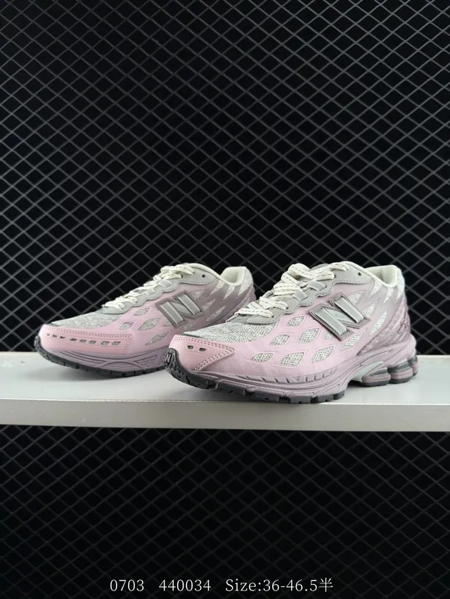 New Balance M1906AF Rosa Gris Silueta Malla Y Cubierta Sintética Construcción Zapatillas Gruesas 3