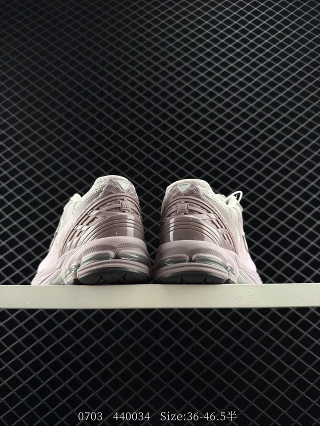 New Balance M1906AF Rosa Gris Silueta Malla Y Cubierta Sintética Construcción Zapatillas Gruesas 4