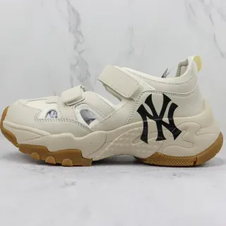 New Era Beige Black Chunky Sole Velcro Strap Closure Casual Sandals