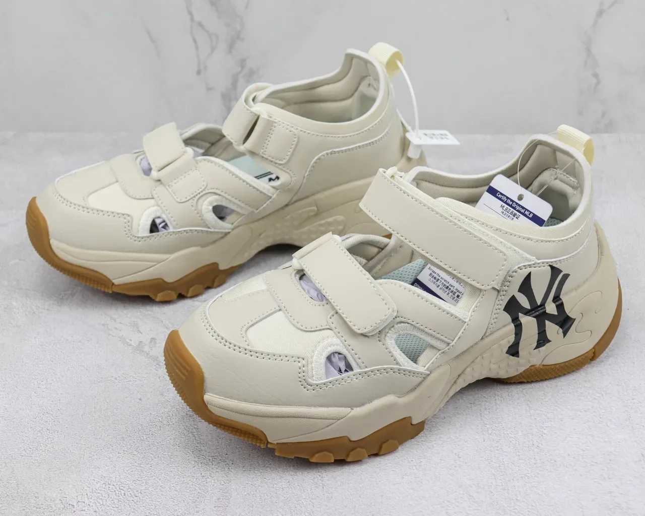 New Era Beige Black Chunky Sole Velcro Strap Closure Casual Sandals 4