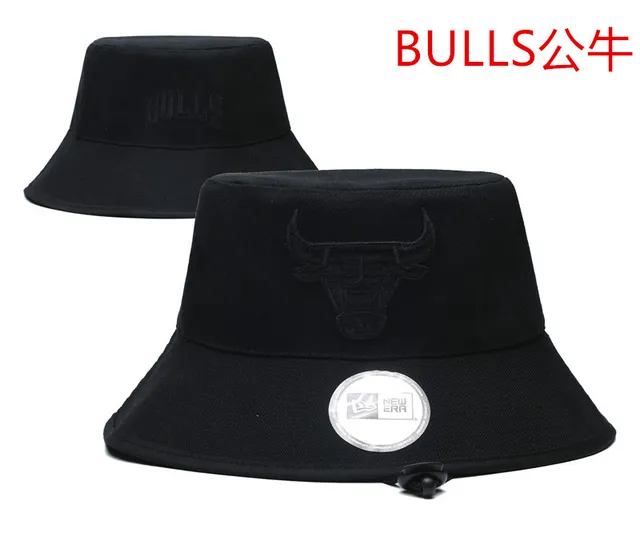 New Era Chicago Bulls Black Red Embroidered Team Logo Contrasting Trim Bucket Hat 19