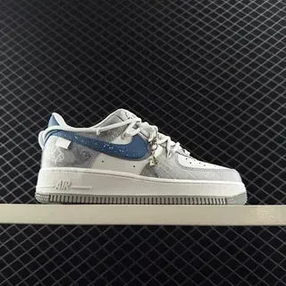 Nike Air Force 1 Low सफेद नीले धब्बेदार लाइफस्टाइल स्नीकर्स
