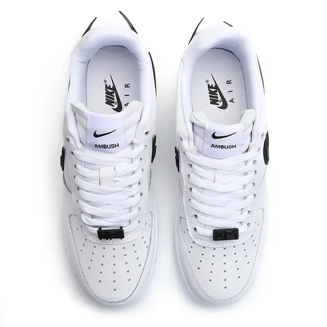 Nike Air Force 1 White Black Lifestyle Sneakers 3
