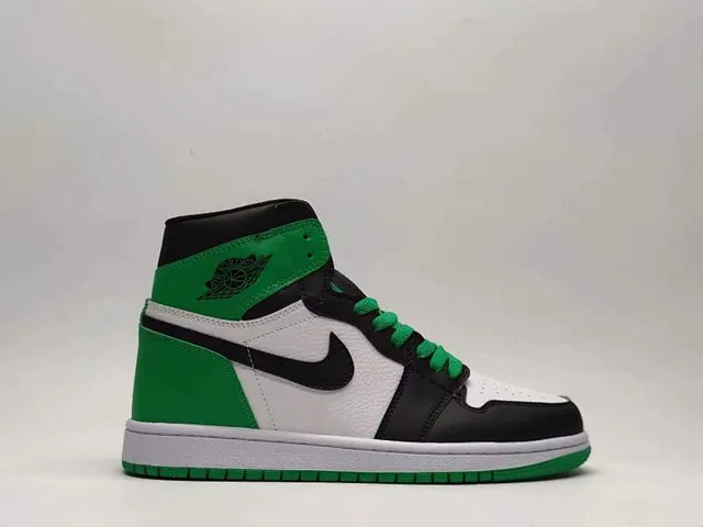 Nike Air Jordan 1 Black Green Toe Basketball Shoes 2