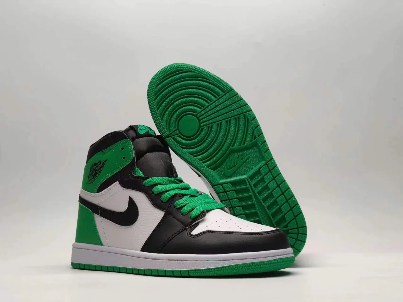 Nike Air Jordan 1 Black Green Toe Basketball Shoes 5