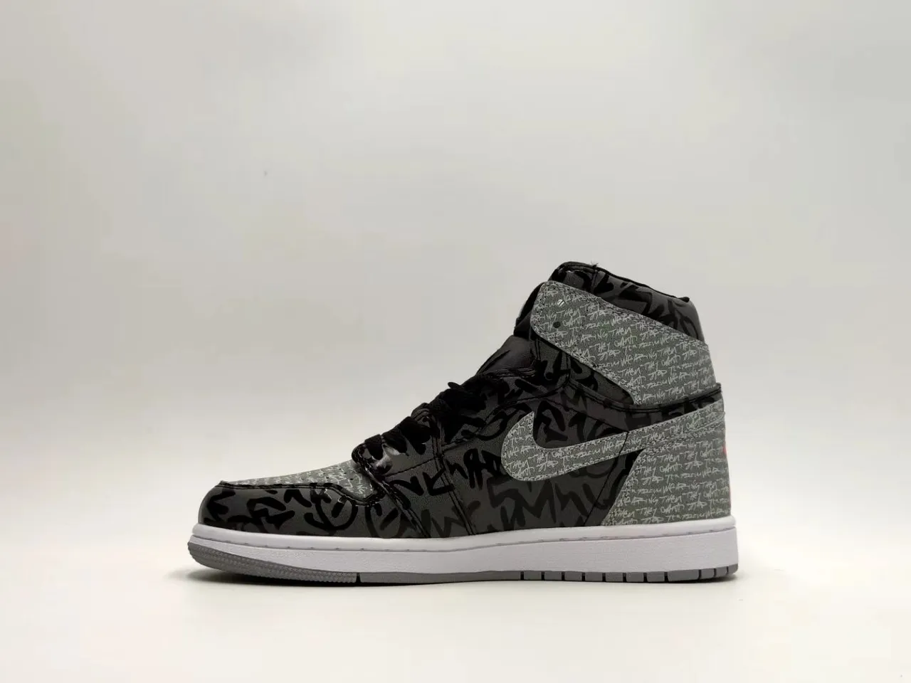Nike Air Jordan 1 Graffiti Print Black Gray Basketball Shoes 6