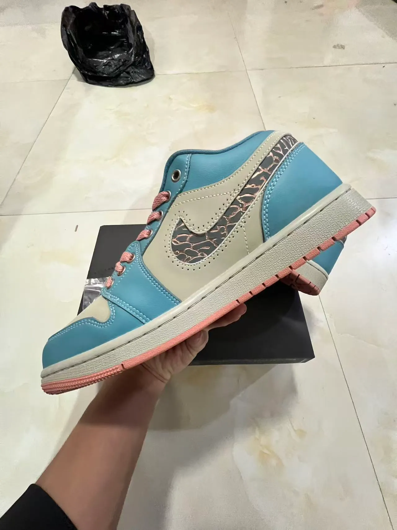 Nike Air Jordan 1 Low Giraffe Print Blue Beige Pink Lifestyle Sneakers 5