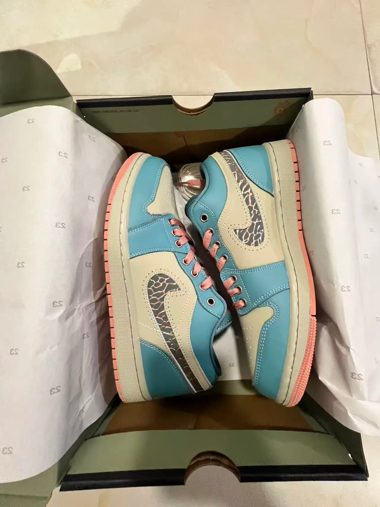 Nike Air Jordan 1 Low Giraffe Print Blue Beige Pink Lifestyle Sneakers 9