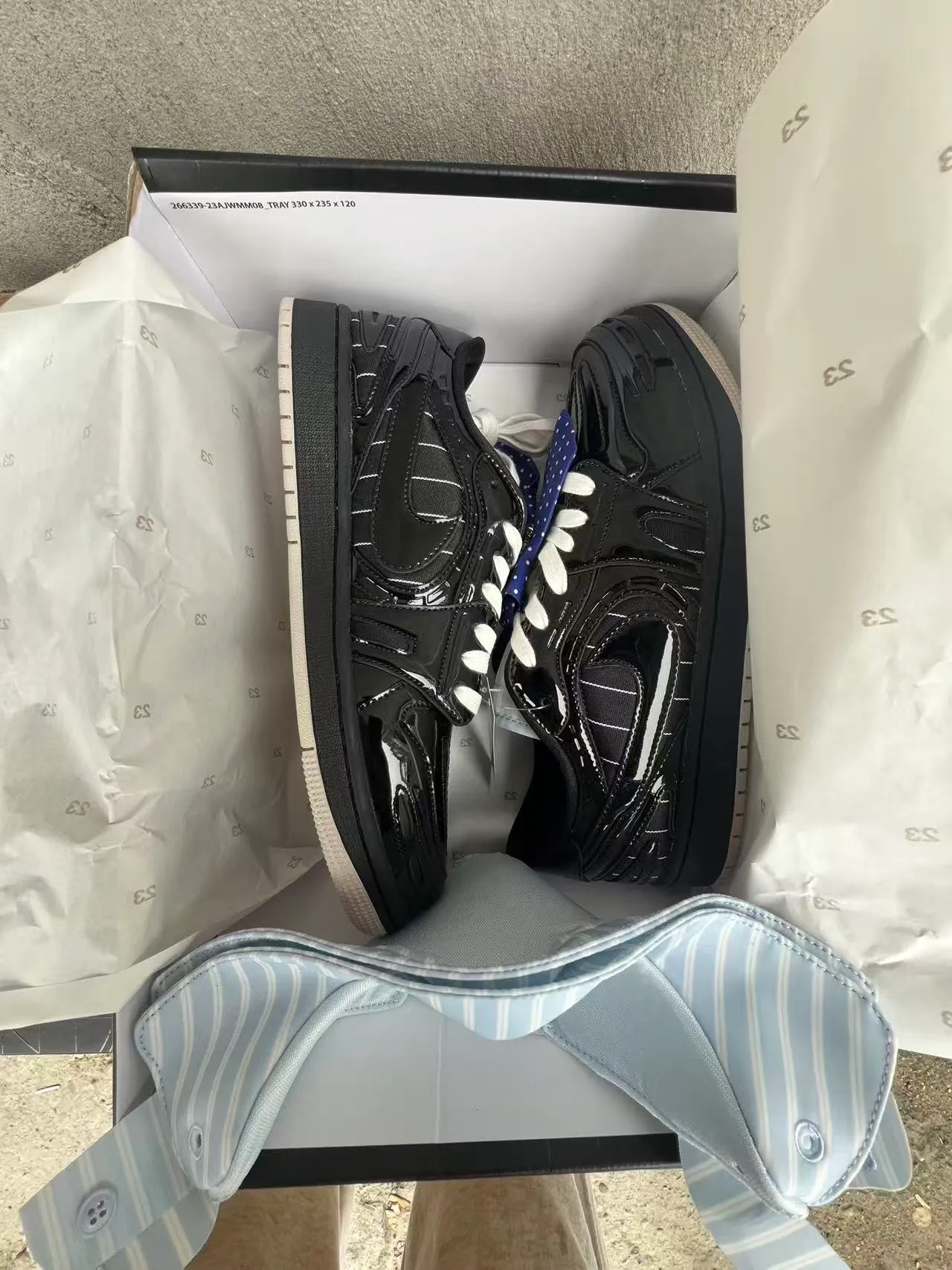 Nike Air Jordan 1 Low Glossy Patent Black White Blue Bow Lifestyle Sneaker 9