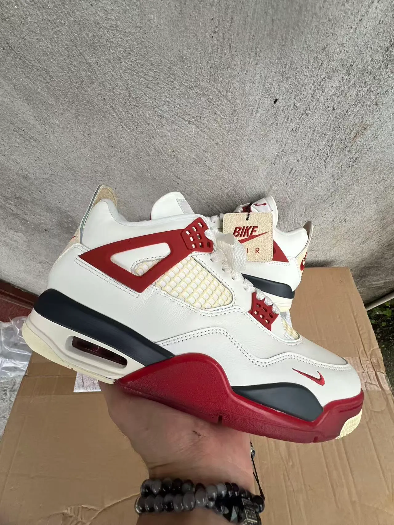 Nike Air Jordan 4 White Red Black Basketball Shoes 4
