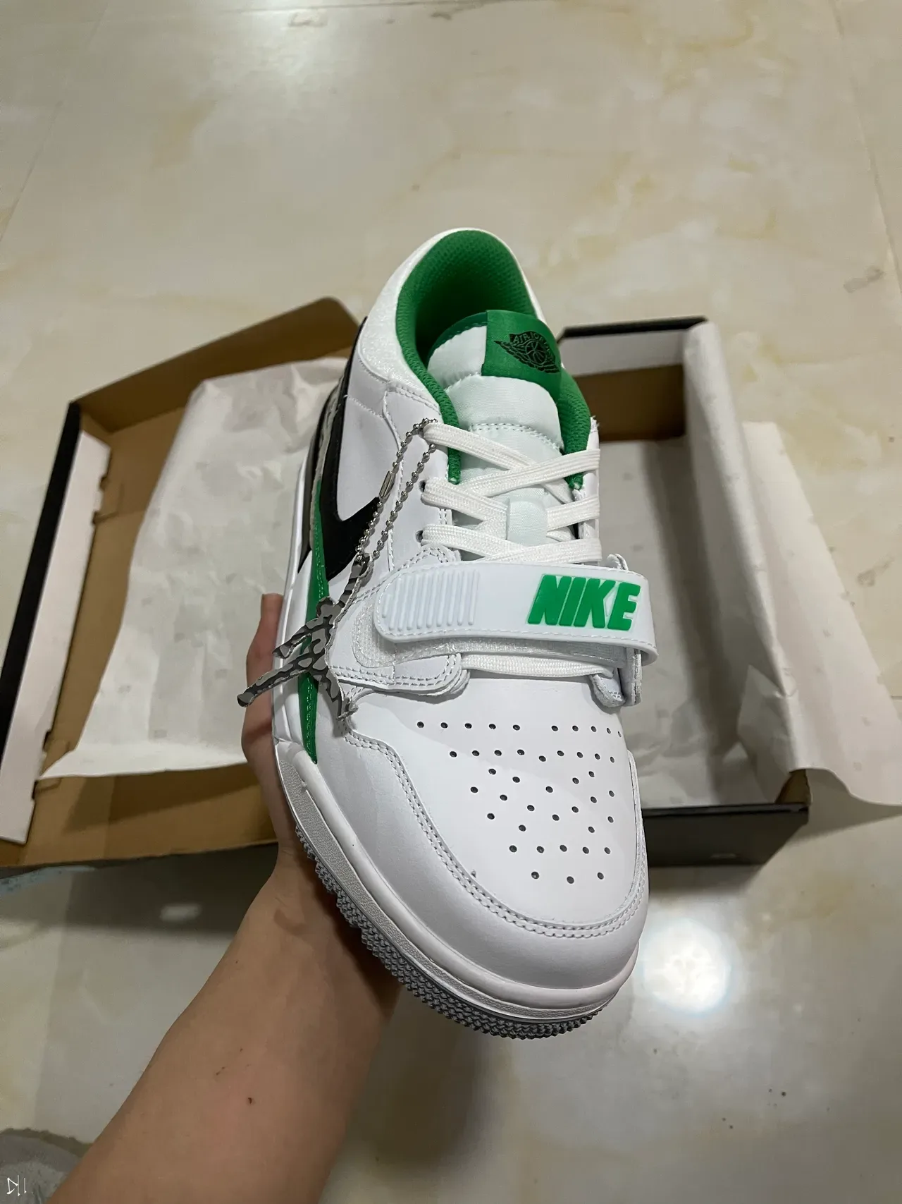Nike Air Jordan Legacy 312 White Green Black Lifestyle Sneakers 2