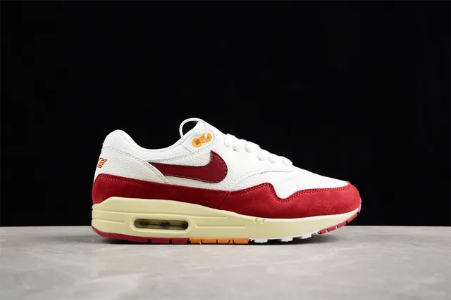 Nike Air Max 1 White Red Cream Lifestyle Sneakers 14