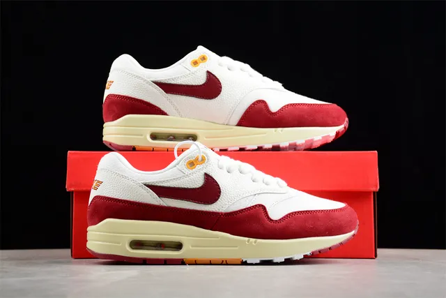 Nike Air Max 1 White Red Cream Lifestyle Sneakers 15