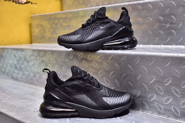 Nike Air Max 270 All Black Lifestyle Sneakers 5