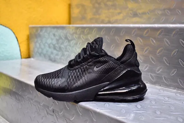 Nike Air Max 270 All Black Lifestyle Sneakers 9