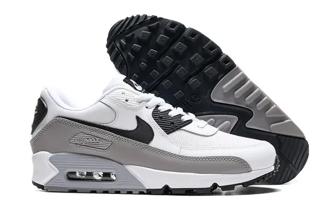 Nike Air Max 90 White Gray Black Baskets Lifestyle 4