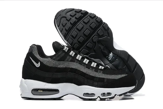 Nike Air Max 95 Black Gray Mint Green Lifestyle Sneakers 3