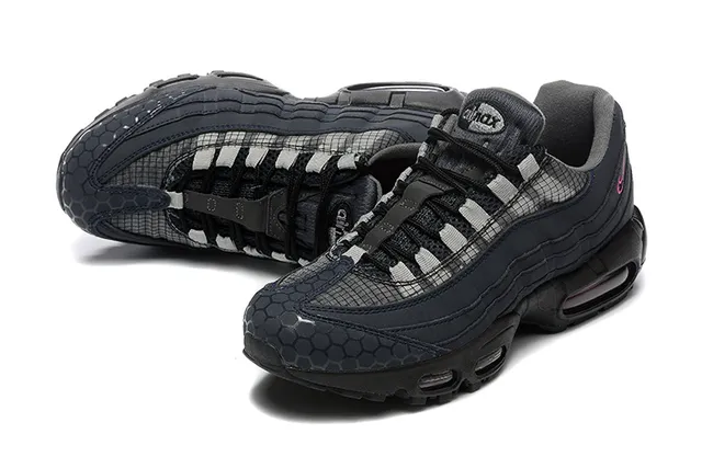 Nike Air Max 95 Black Pink Lifestyle Sneakers 6