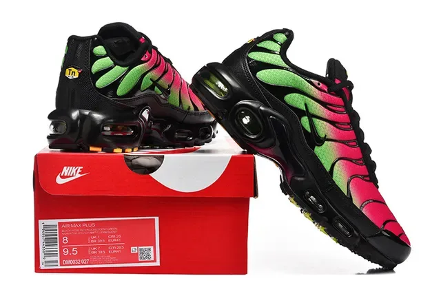 Nike Air Max Plus Brown Silver Maroon Lifestyle Sneakers 7