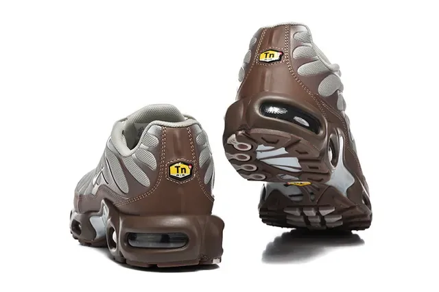 Nike Air Max Plus Brown Silver Maroon Lifestyle Sneakers 14