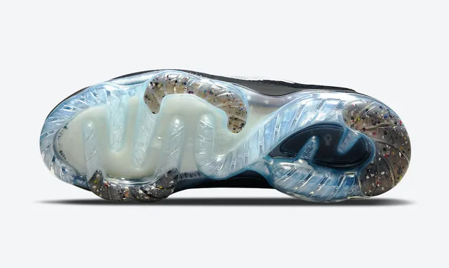 Nike Air VaporMax Black White Translucent Lifestyle Sneakers 2