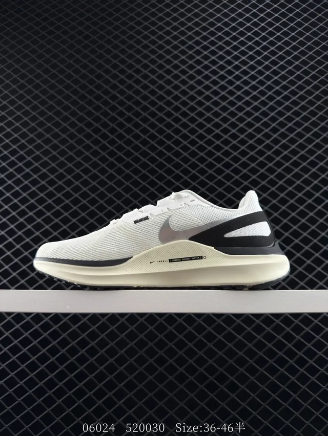 Nike Air Zoom Blancas y Negras con Upper de Malla y Contrafuerte en Talón para Zapatos de Running 6