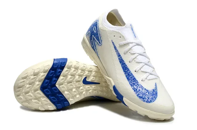 Nike Chaussures de football turf Beige Bleu Low-Cut Knit Upper Graphic Overlay 4