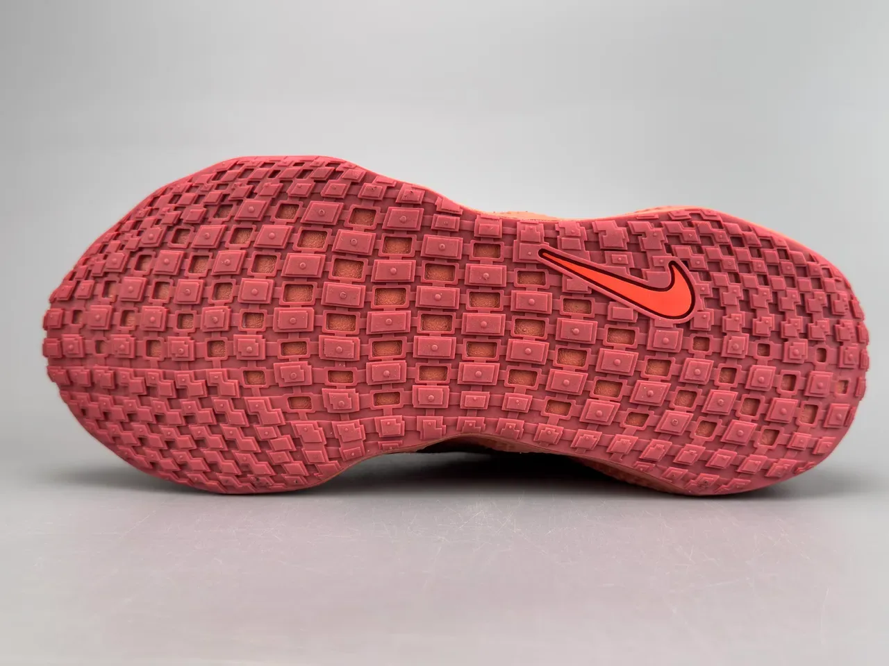 Nike Beige Red Textile Upper Sculpted Grid-Textured Midsole Sneakers 8
