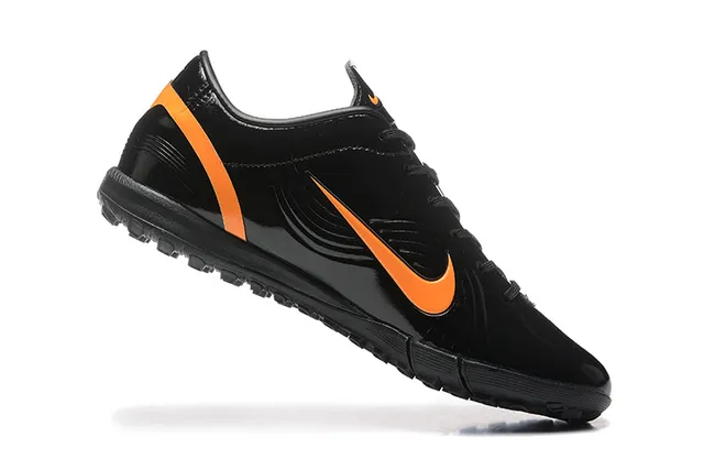 Nike Chaussures de football Turf Noir Orange Coupe-basse Supérieure Synthétique Brillante 4