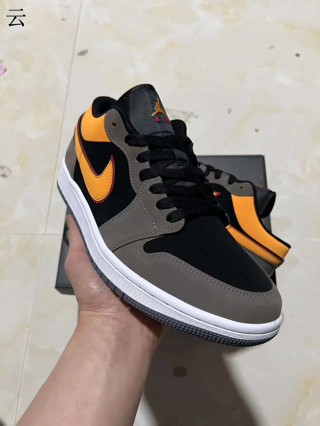 Nike Black Orange Low-Top Cupsole Sneakers 2