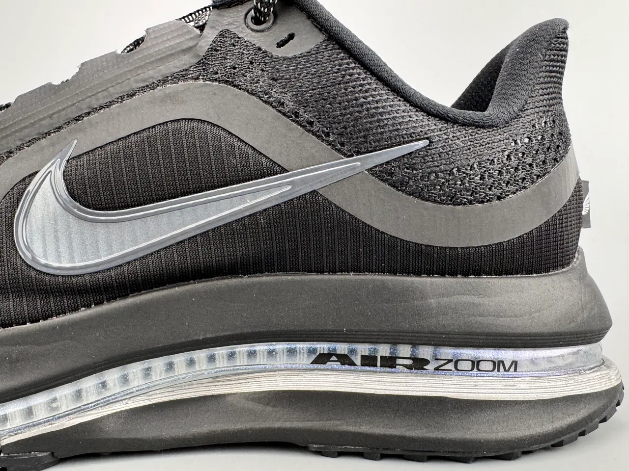 Nike Black Silver Full-Length Air Zoom Unit Engineered Mesh Upper Running Shoes 5