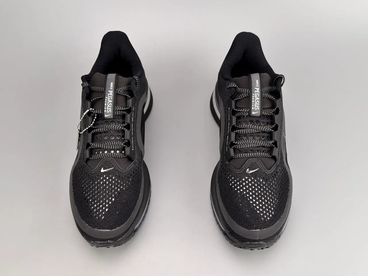 Nike Black Silver Full-Length Air Zoom Unit Engineered Mesh Upper Running Shoes 7