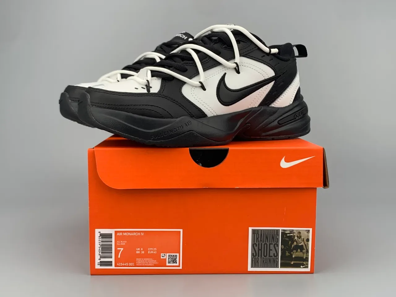 Nike Tênis Lifestyle Preto Branco Camada Sintético E Couro Superior Esculpido Chunky Solado Médio 2