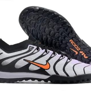 Nike Negro y Blanco Bajo Corte Upper de Tejido Patrón de Onda Overlays Sintéticos Zapatos de Fútbol Turf