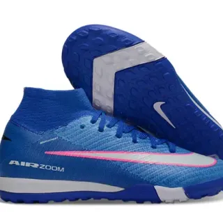 Nike Zapatillas de fútbol turf con upper de knit color azul y rosa y cuello de calcetín