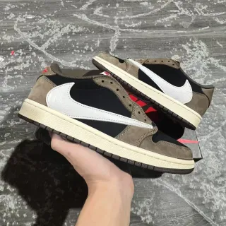 Nike Brown Black Low-Top Suede-and-Textile Upper Lifestyle Sneakers