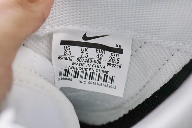 Nike Cortez White and Black Lifestyle Sneakers 18